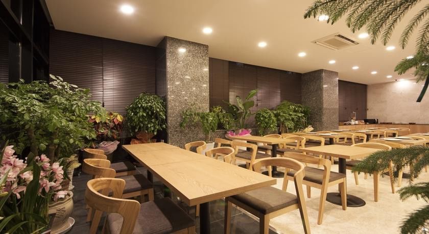 Hotel Noblesse Сеул Экстерьер фото