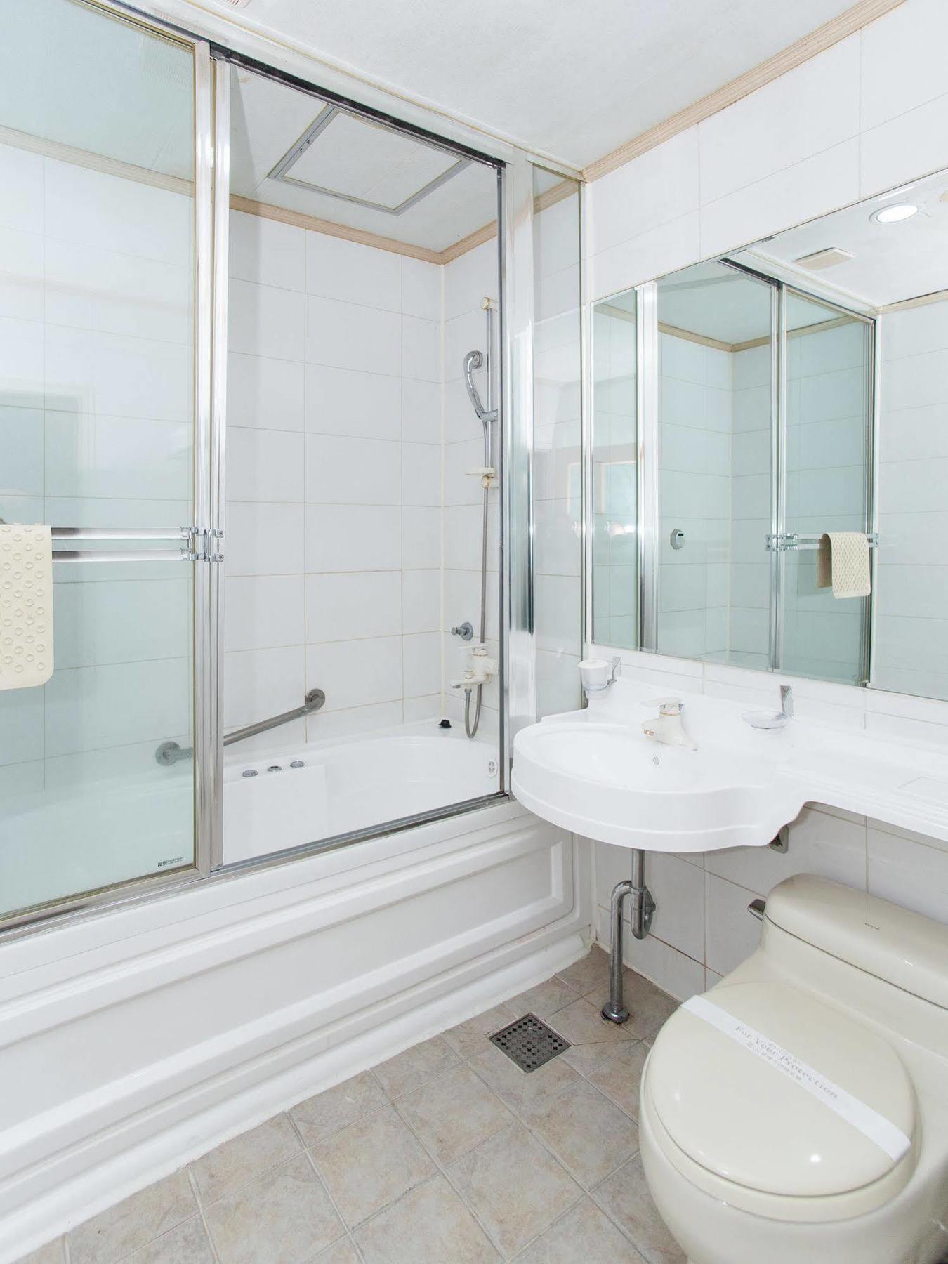 Hotel Noblesse Сеул Экстерьер фото