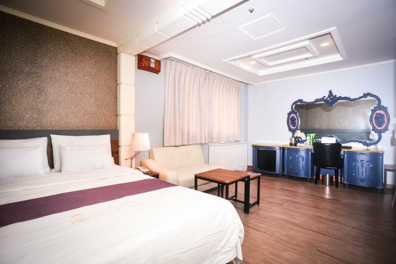 Hotel Noblesse Сеул Экстерьер фото